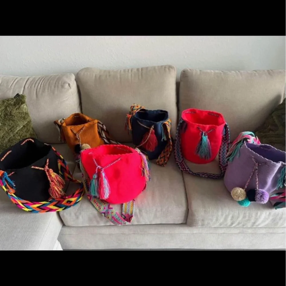 Purses - Picture 3 of 3